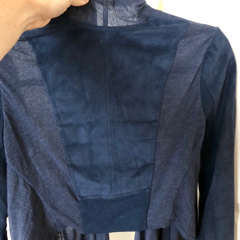 BCBG Drape Suede Wrap XXS